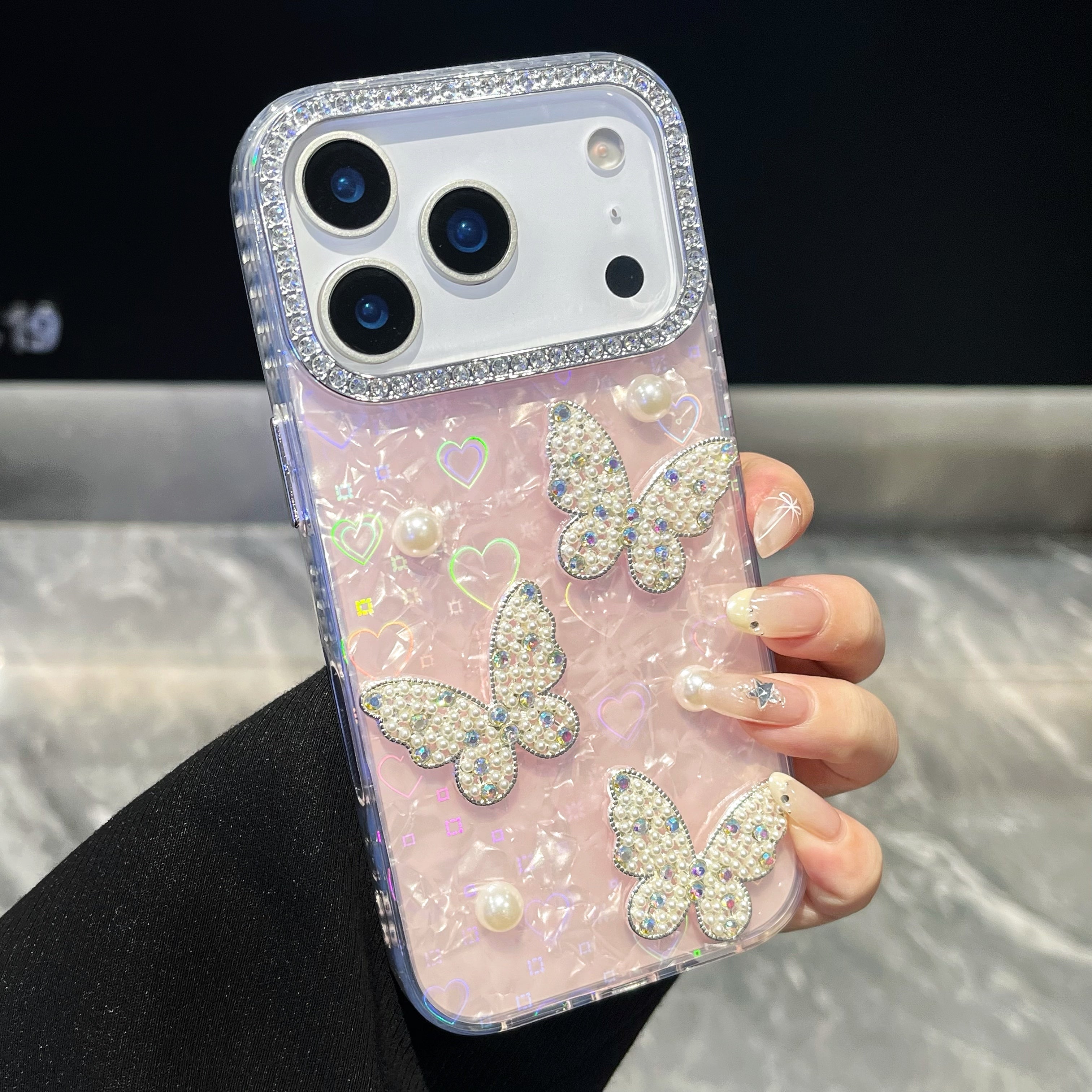 PEARLY BUTTERFLIES 3D heart Reflective IPHONE 17 PRO/ PRO MAX Cases