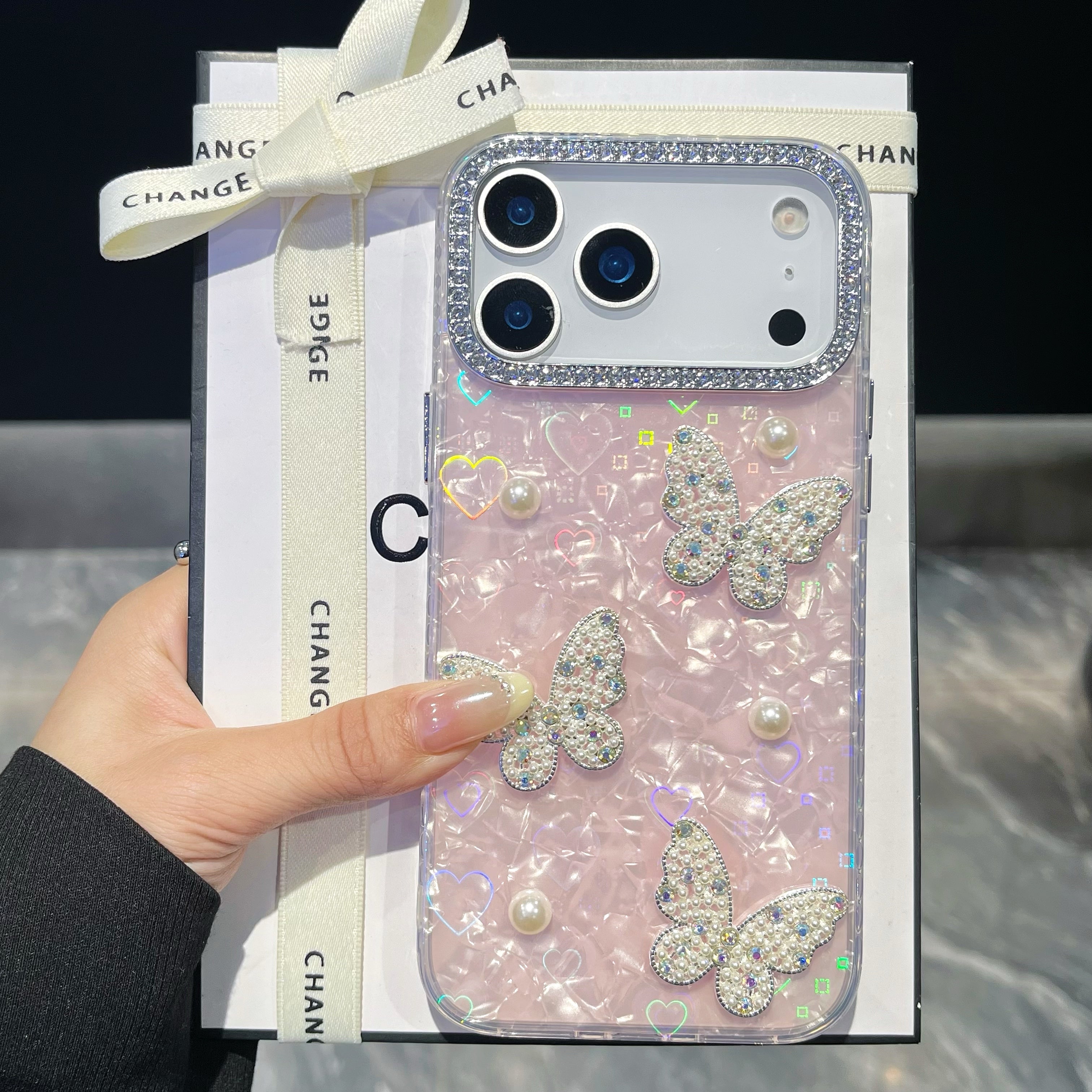 PEARLY BUTTERFLIES 3D heart Reflective IPHONE 17 PRO/ PRO MAX Cases