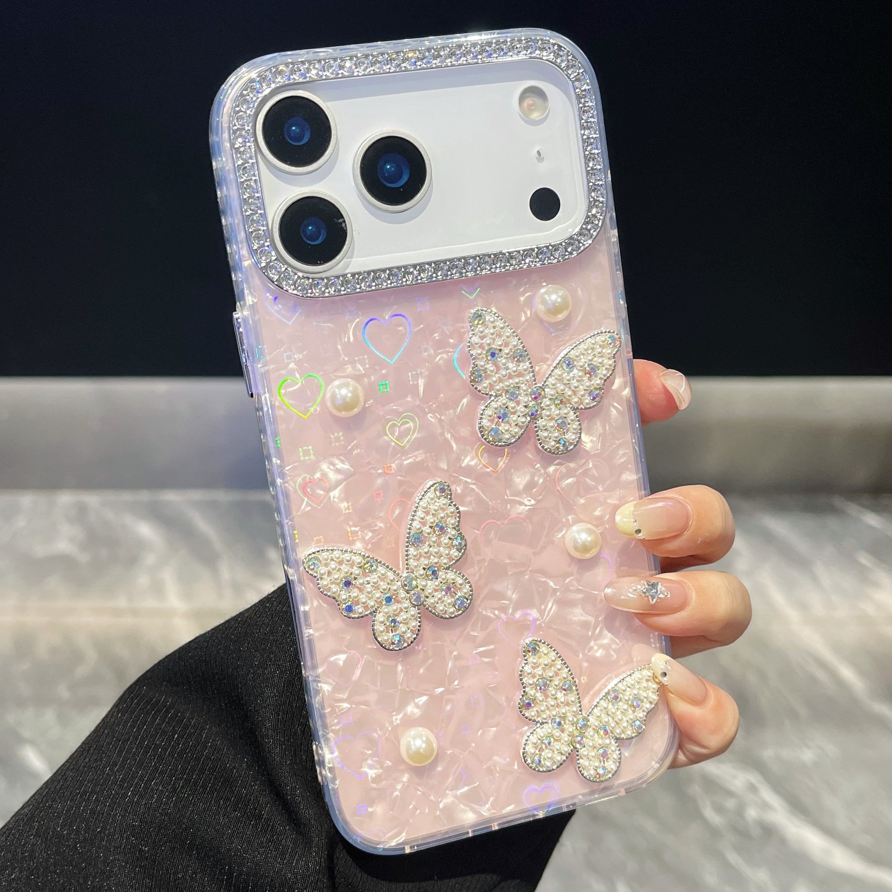 PEARLY BUTTERFLIES 3D heart Reflective IPHONE 17 PRO/ PRO MAX Cases