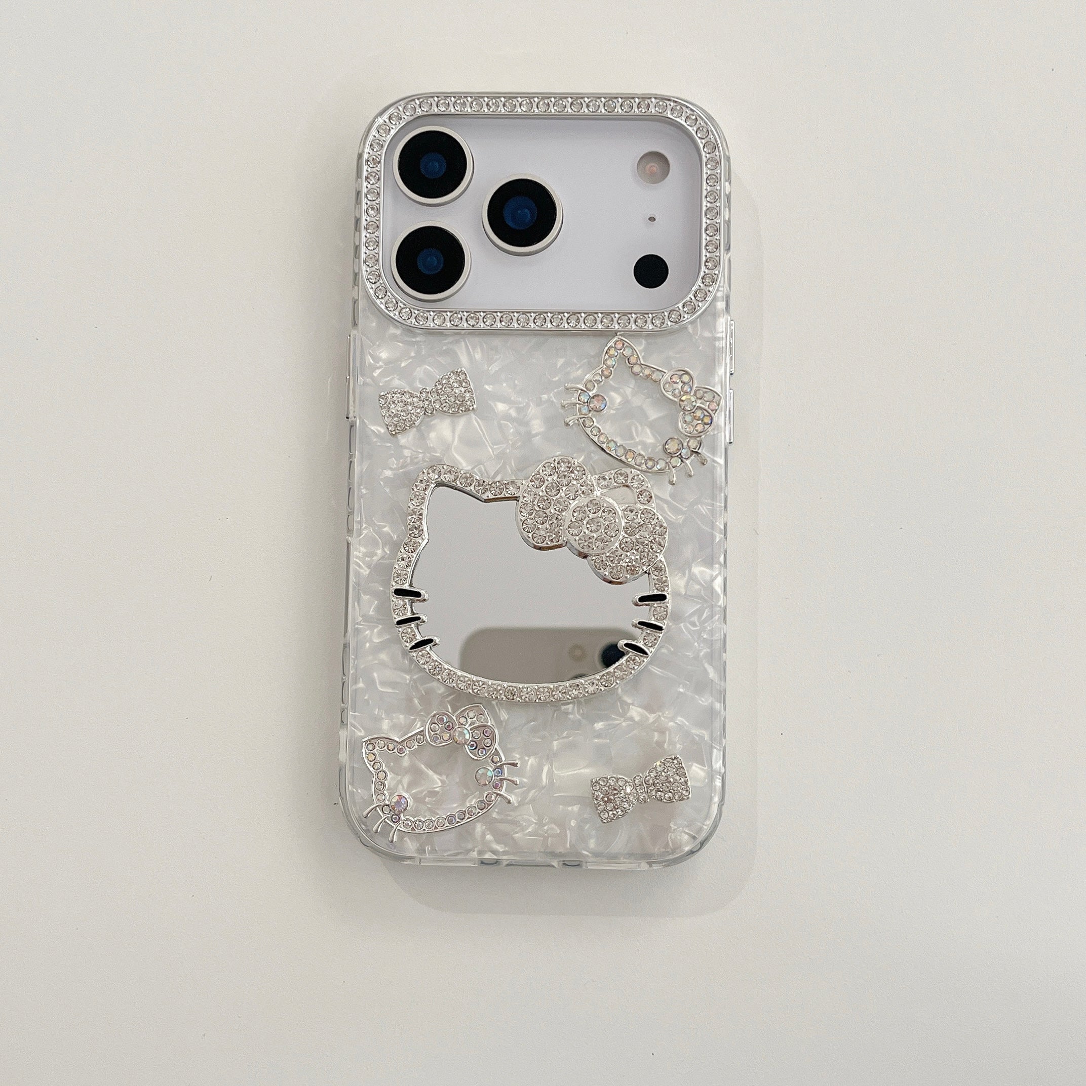 Cute Hello kitty 3D Heart reflection IPHONE 17 PRO/ PRO MAX Cases