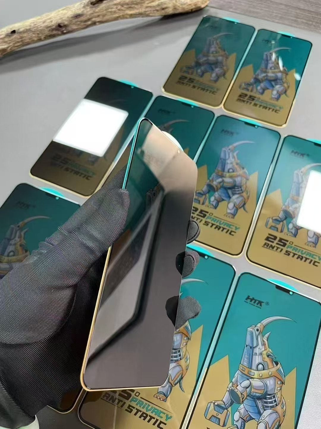 HTK 9H+ Privacy anti static screen protector, anti touch marks unbreakable for iphone 17 pro & pro max with micro curved edges and case friendly